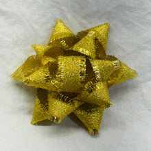 Load image into Gallery viewer, Holly Bow - Gold Tinsel